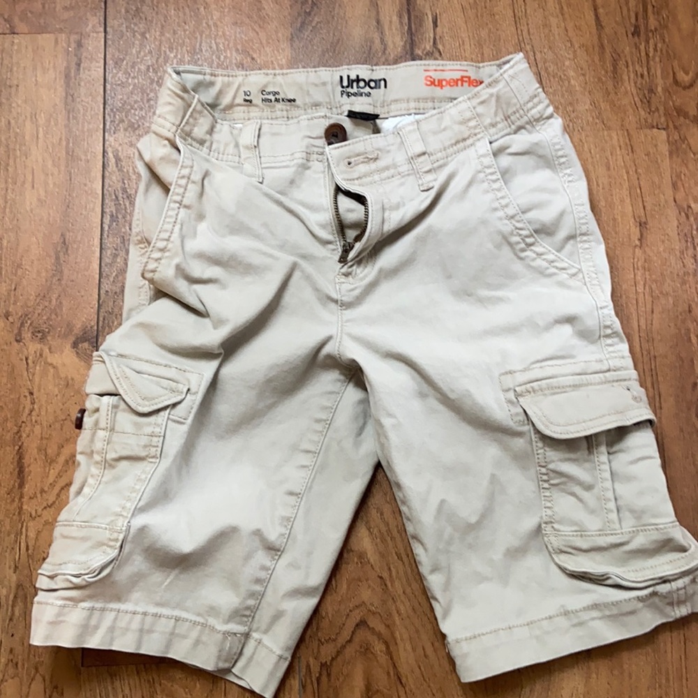 Boys Size 10 Khaki Shorts, cargo style